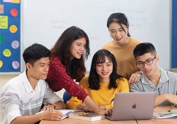 [Elitech] Chương trình tiên tiến Kỹ thuật Ô tô