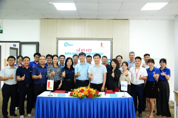 [SME] TRƯỜNG CƠ KHÍ KÝ KẾT THỎA THUẬN HỢP TÁC VỚI CÔNG TY AUTOMECH