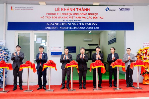 [SME] TRƯỜNG CƠ KHÍ TĂNG CƯỜNG HỢP TÁC VỚI CÁC DOANH NGHIỆP VỀ CÔNG NGHỆ VÀ ĐÀO TẠO