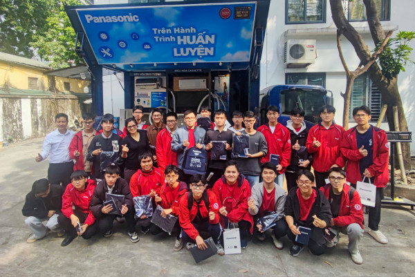 [SME] HÀNH TRÌNH ĐÀO TẠO CÙNG KỸ THUẬT VIÊN PANASONIC -  TRAINING TRUCK ON THE GO