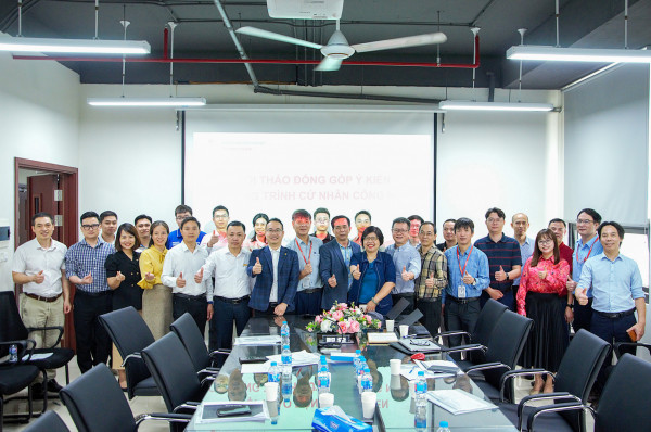 [SME] HỘI THẢO ĐÓNG GÓP Ý KIẾN PHÁT TRIỂN CHƯƠNG TRÌNH ĐÀO TẠO CỬ NHÂN CÔNG NGHỆ TẠI TRƯỜNG CƠ KHÍ – ĐẠI HỌC BÁCH KHOA HÀ NỘI