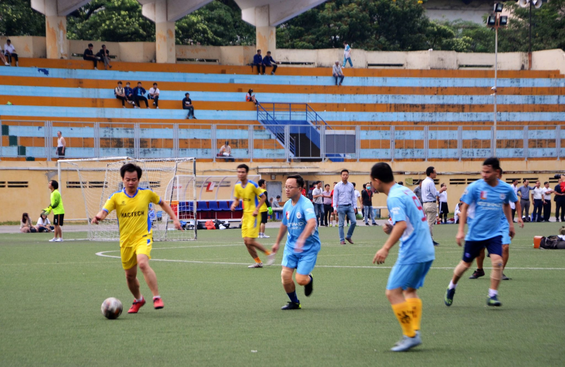 DSC 0043ab 2048x1330