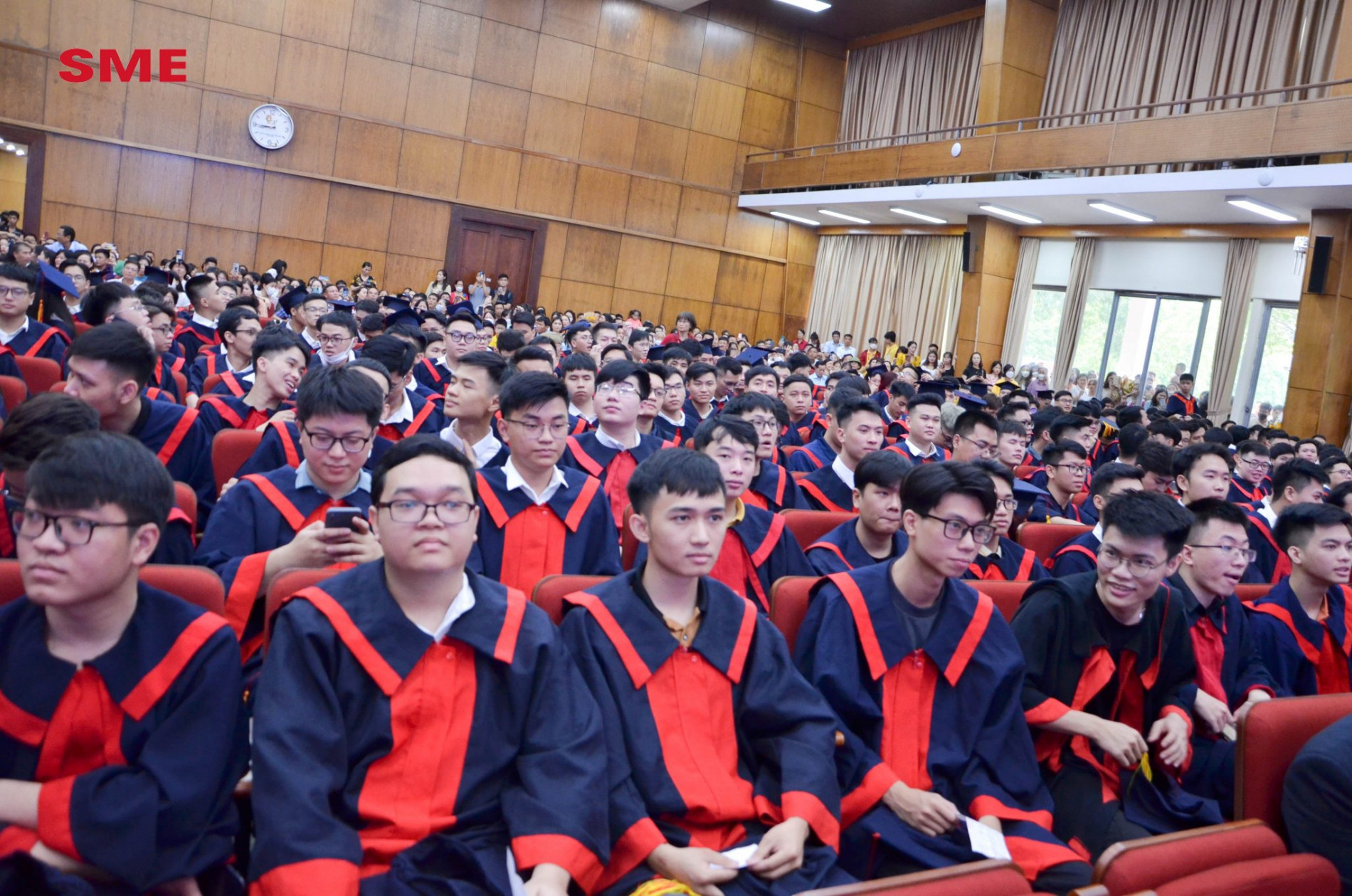 DSC 0257 copy a 2048x1356