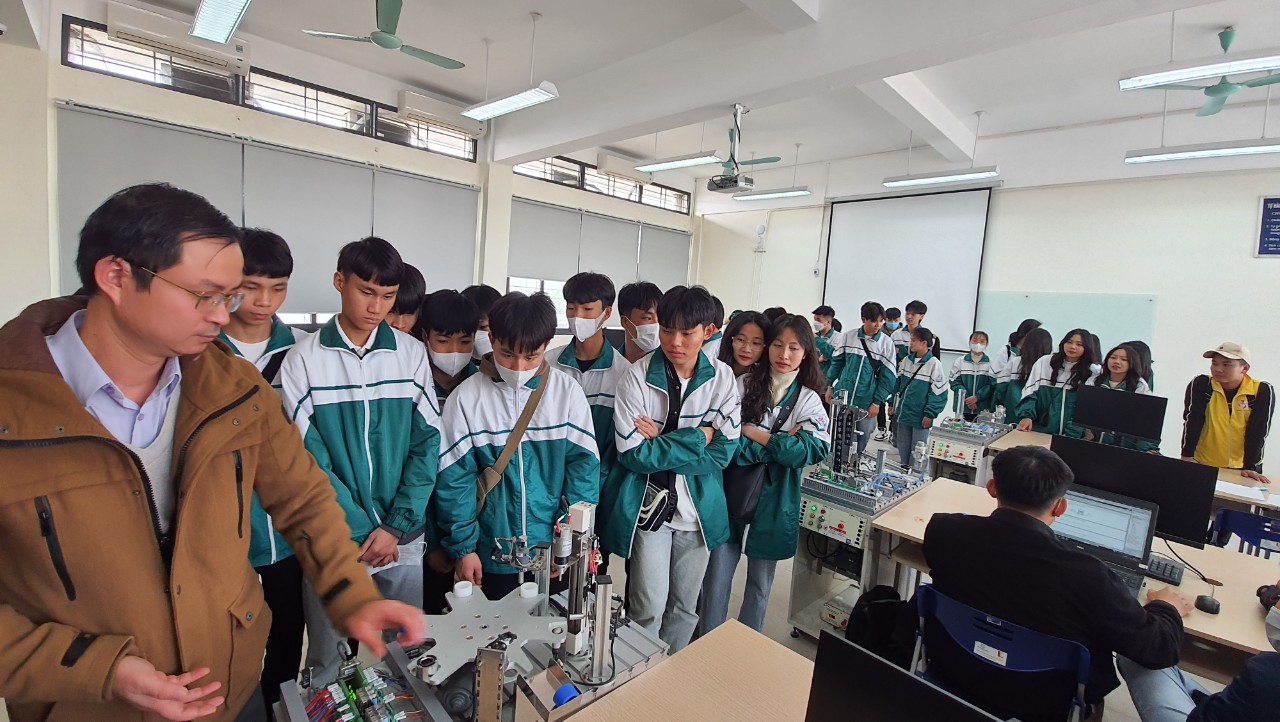 z3979193130251 1ccd4d5a368324f852d69af44a665049