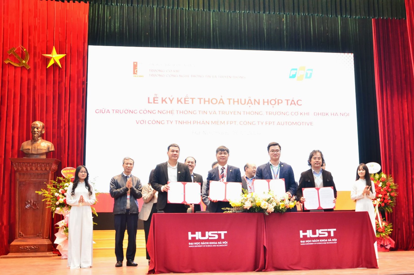 [SME] ĐẠI HỌC BÁCH KHOA HÀ NỘI ĐÓN ĐẦU XU THẾ VỚI CHƯƠNG TRÌNH ĐÀO TẠO KỸ THUẬT Ô TÔ SỐ